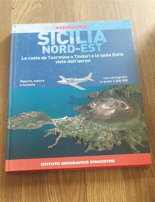 Sicilia Nord Est. Le Coste Da Teormina A Tindari E Le Isole Eolie Viste Dall'aereo