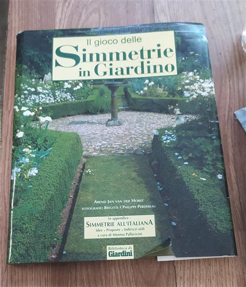 Il Gioco Delle Simmetrie In Giardino